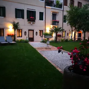 Cinqueteste Luxury Affittacamere