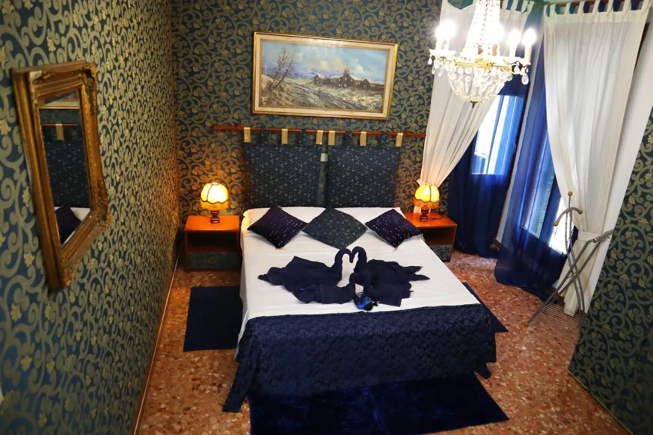 Venice Rainbow Apartment 0*,  Italy